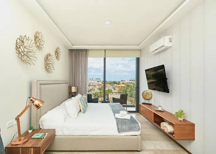 2 Bdrm Ocean View Private Pool Heart Of Town * Playa del Carmen