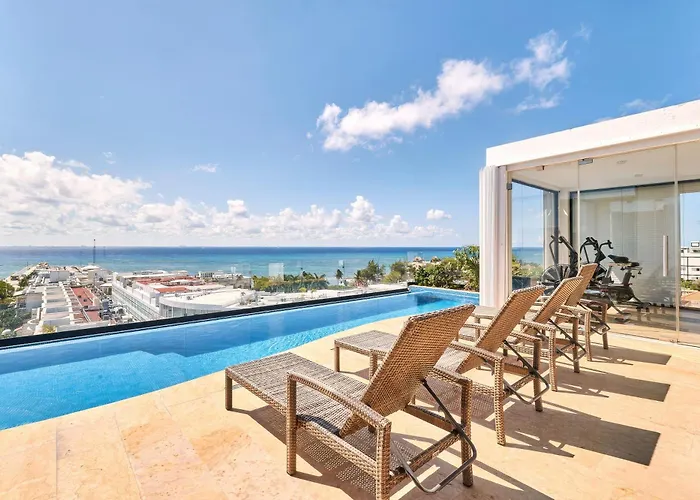 Apartment 2 Bdrm Ocean View Private Pool Heart Of Town